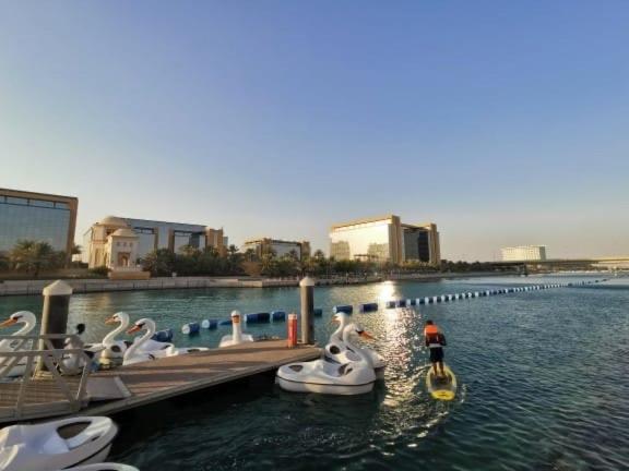 Bay la sun , Luxury apartment with nice view King Abdullah Economic City Extérieur photo