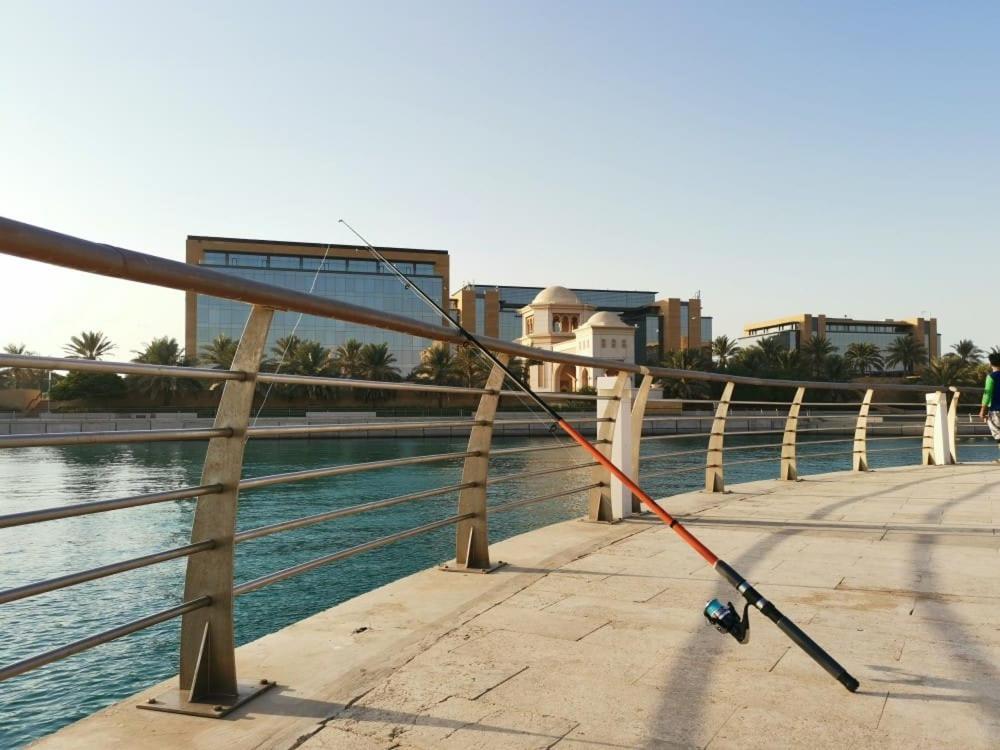 Bay la sun , Luxury apartment with nice view King Abdullah Economic City Extérieur photo